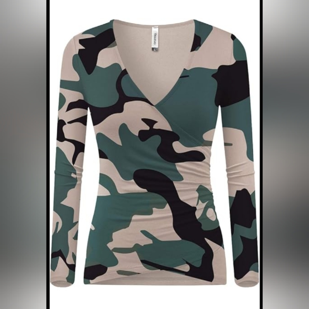 Women's Deep V-neck Camouflage Top Sz L